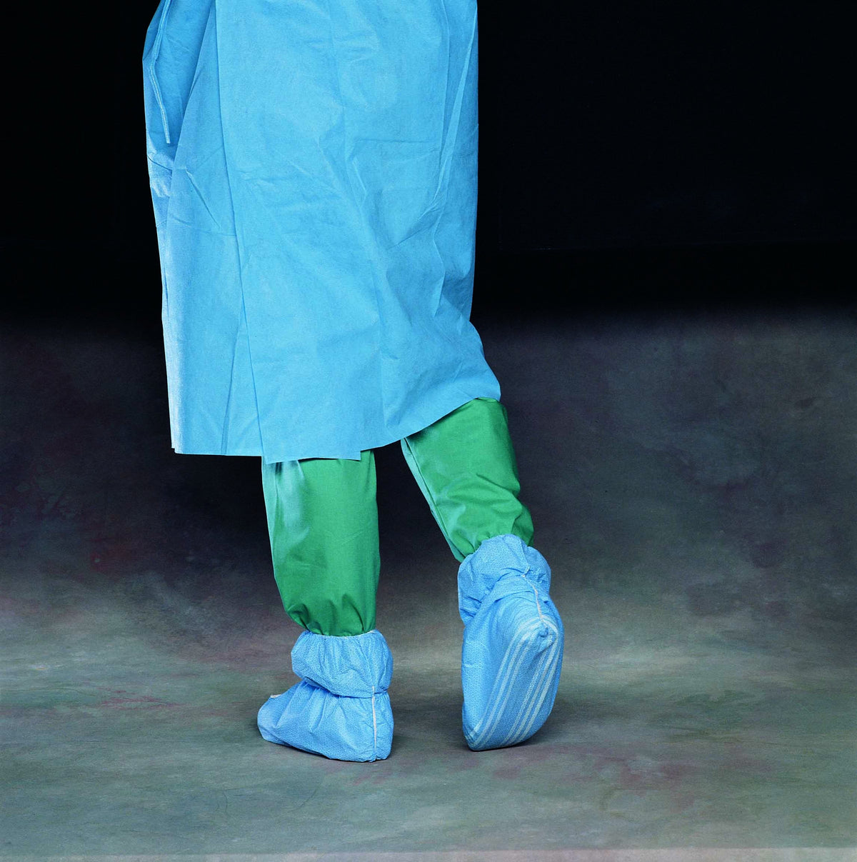 Ankle Guard® Shoe Cover, 90/Bx