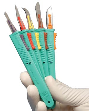 Myco Disposable Reli®-Cut Safety Scalpels. Scalpel Safety Retractablew/Blade 15 10/Bx, Box