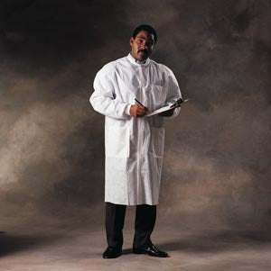 Halyard Basic Plus Lab Coat. Lab Coat, White, Large, 25/Cs (Us Only). Labcoat Wht Lg Basicplus 25/Cs, Case