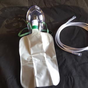 Med-Tech Oxygen Masks. Oxygen Mask, Total Non-Rebreather W/Bag, Adult, Elongated, 7' Star Tubing, 50/Cs (40 Cs/Plt) (Rx - A Valid Medical Device Licen
