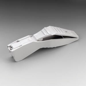 3M™ Precise™ Multi-Shot Disposable Skin Stapler System. Multi Shot Disp Skin Stapler5 Staples 12/Bx 4Bx/Cs, Case