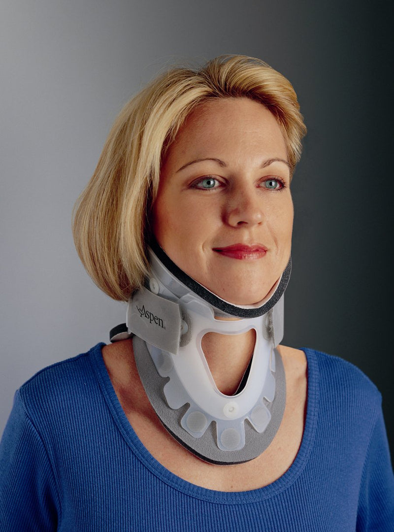 Procare® Transitional 172 Rigid Cervical Collar With Replacement Pads, Sold As 1/Each Djo 79-83365